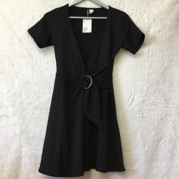 H&M Divided Black Wrap Dress - Picture 2 of 8